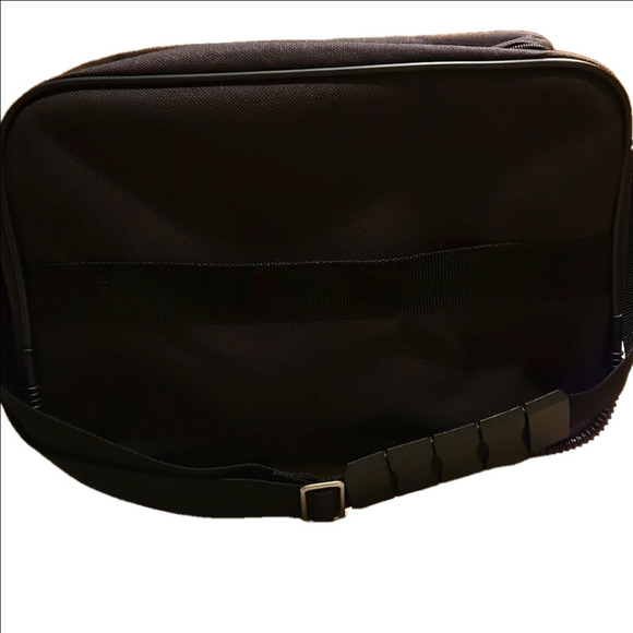 American Tourister Travel Bag / Carry-on Black Canvas includes Toiletry Bag - Picture 6 of 13